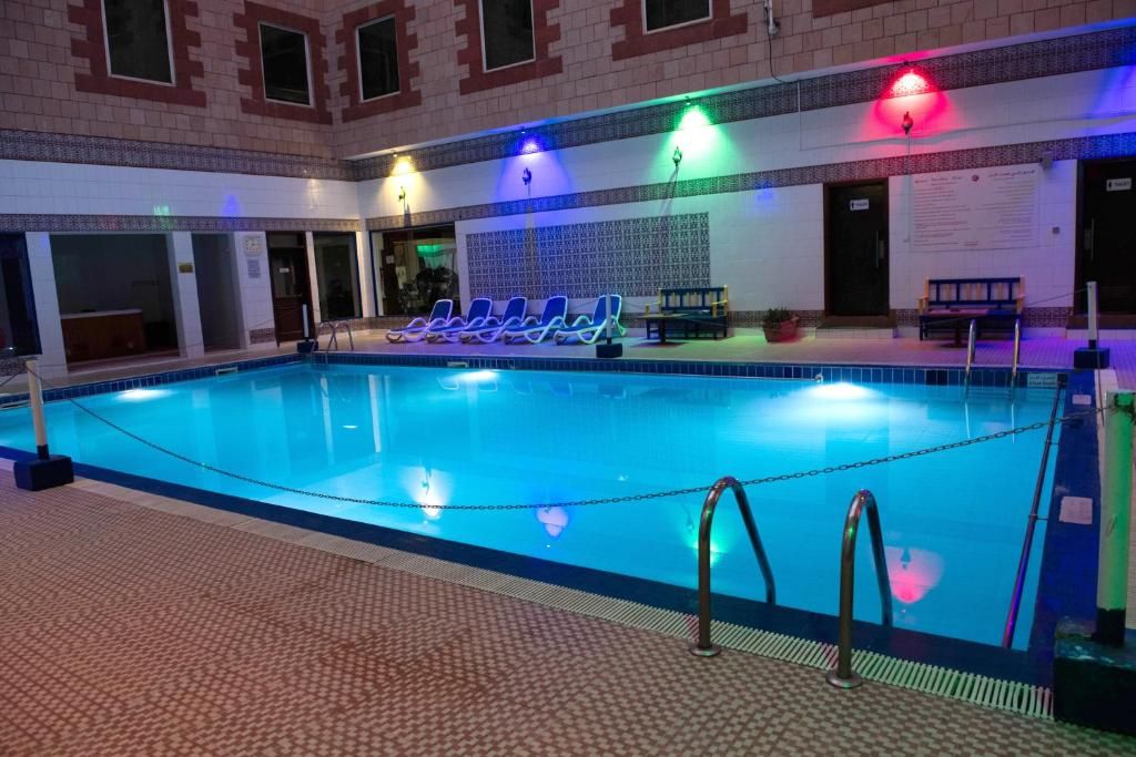 Ramee Guestline Hotel Qurum фото 31