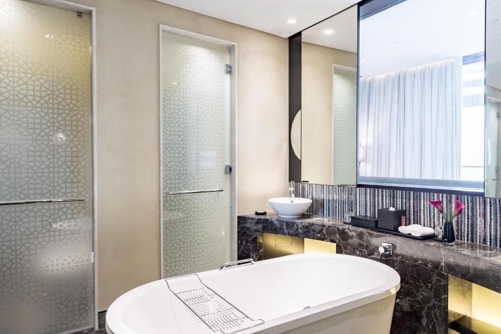 Grand Hyatt Abu Dhabi Hotel and Residences Emirates Pearl фото 101