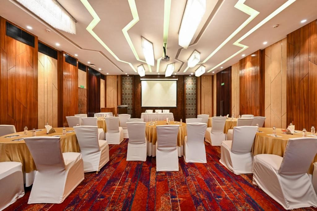 Fariyas Hotel Mumbai фото 38