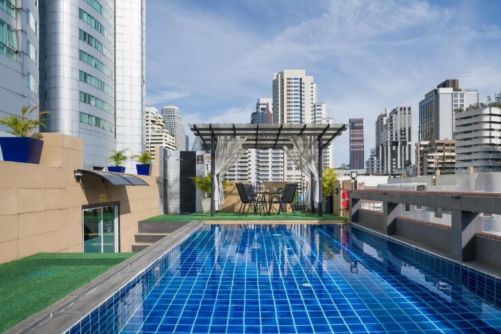 Aspira Suites Sukhumvit 20 фото 1