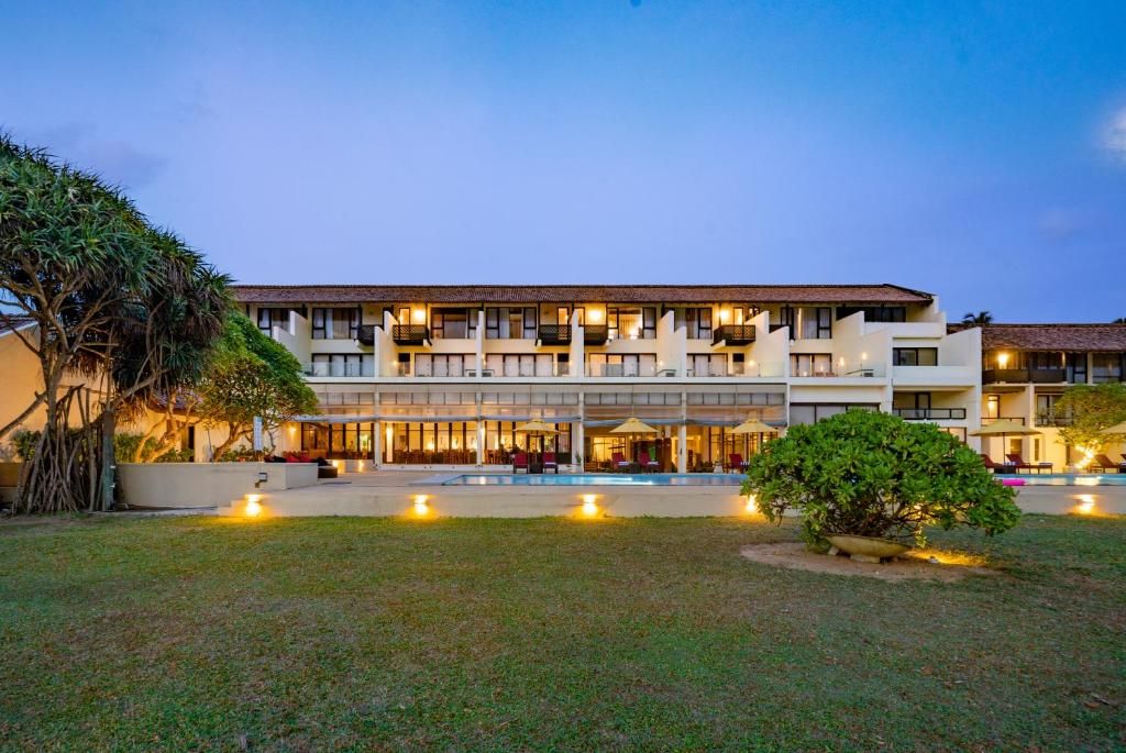 Grand Beach Wadduwa By Wijaya Leisure фото 84
