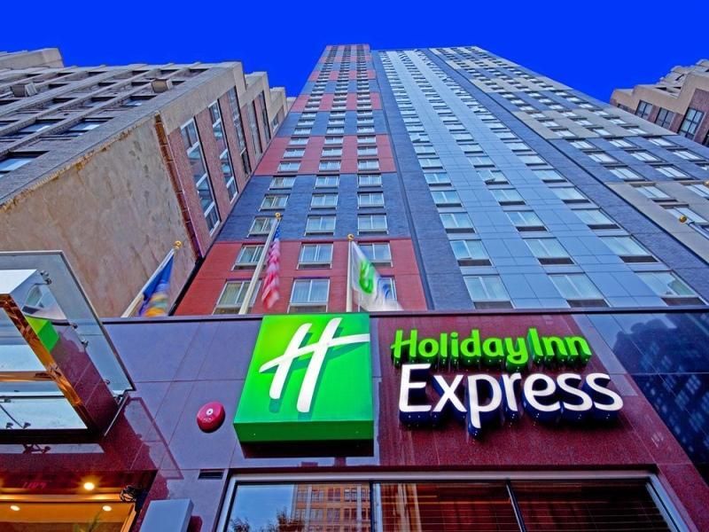 Holiday Inn Express New York City Times Square фото 4