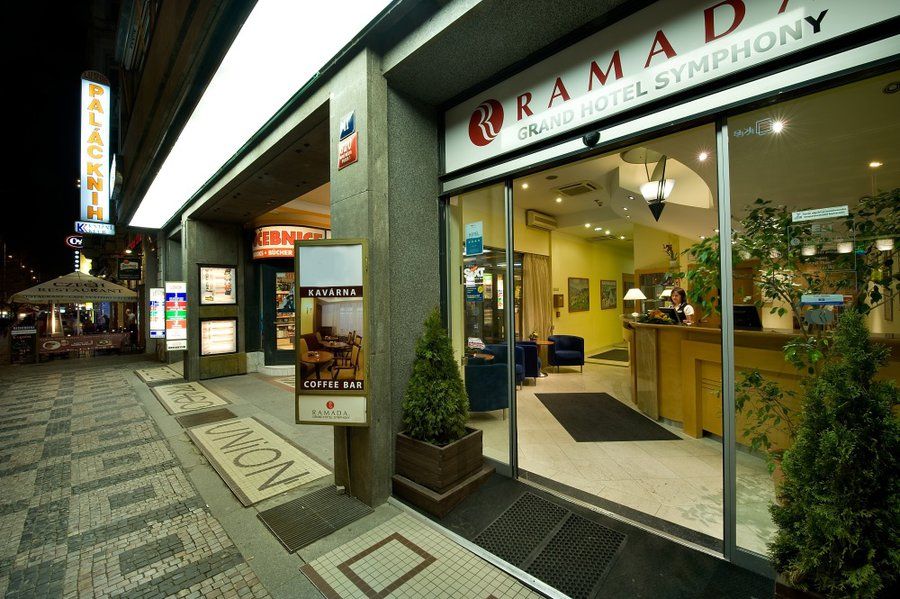 Hotel Ramada Prague City Centre фото 108