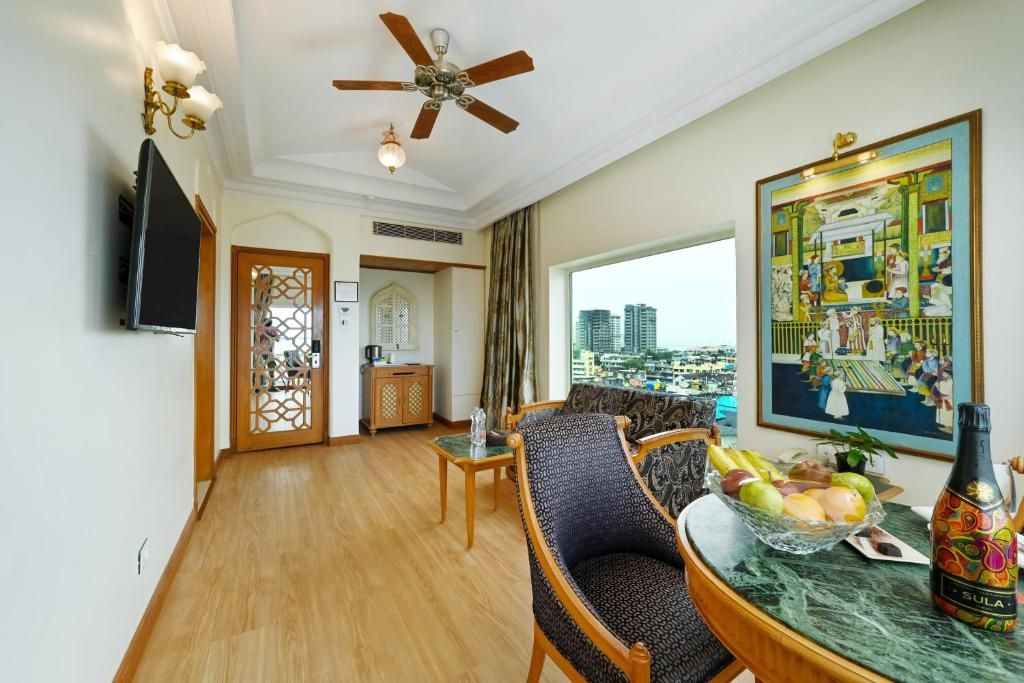 Fariyas Hotel Mumbai фото 41
