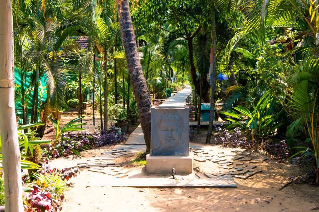 Village Susegat Beach Resort фото 50
