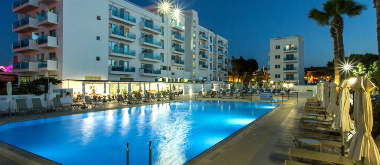 Фото отеля Kapetanios Bay Hotel