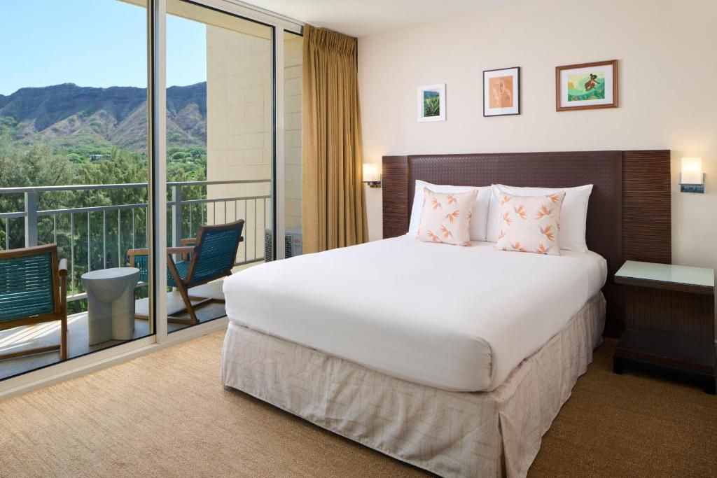 The New Otani Kaimana Beach Hotel фото 65