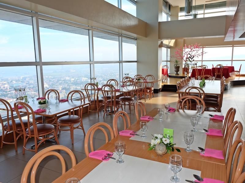 Crown Regency Hotels & Towers фото 24