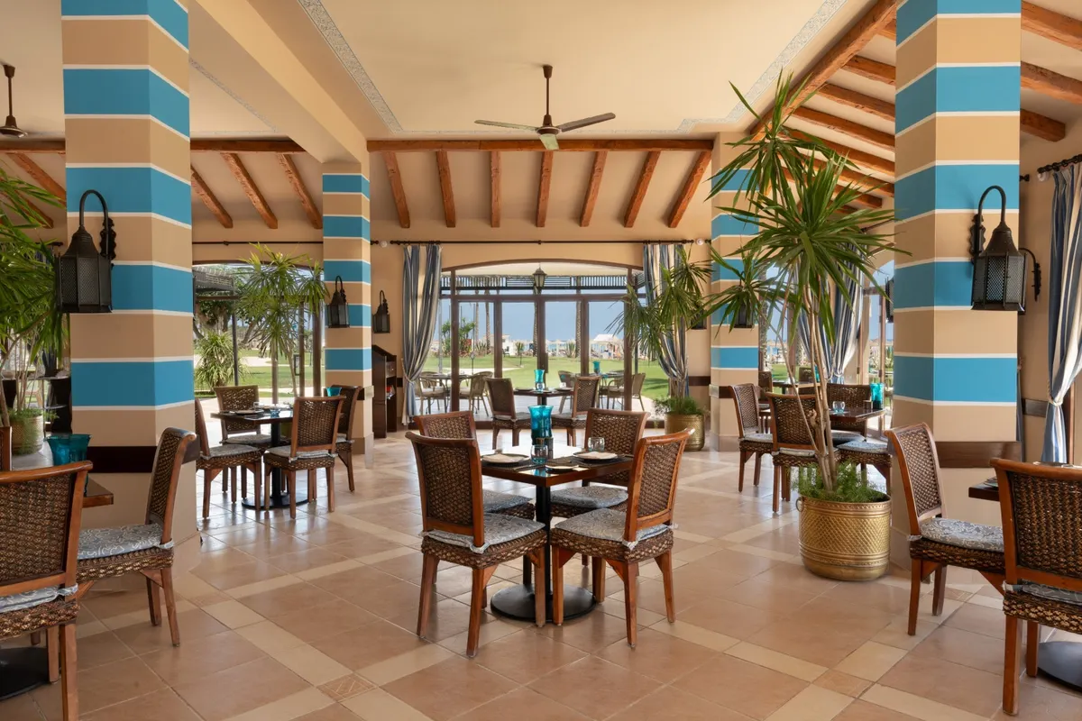 JAZ Almaza Beach Resort фото 8