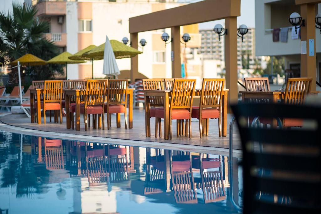 Tuntas Family Suites Kusadasi фото 26