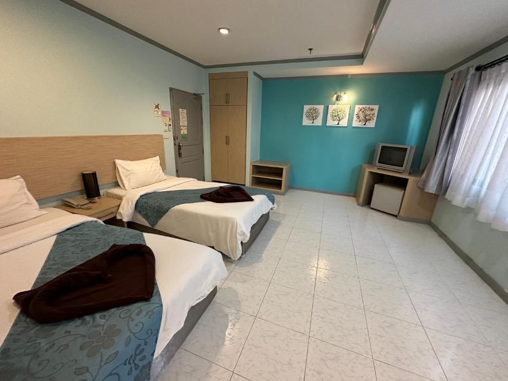Thipurai City Hotel - SHA Plus фото 4
