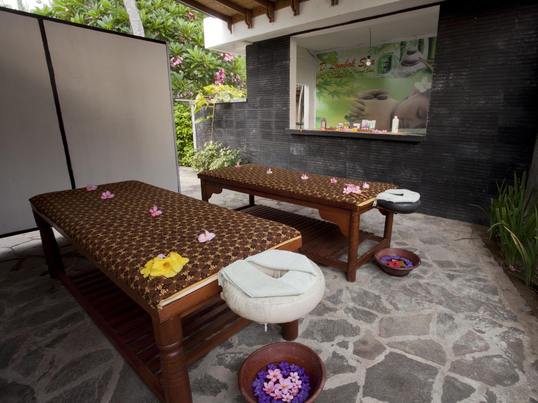 Puri Saron Hotel Senggigi фото 22