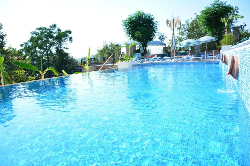 Perdikia Hill Family Resort & Villas фото 26