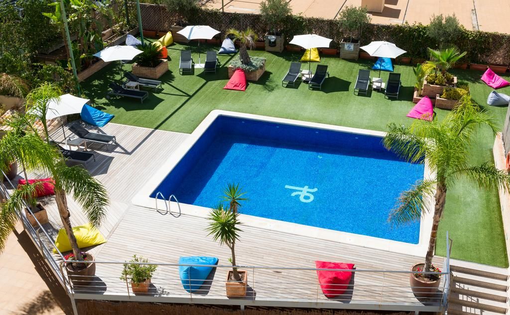 Tryp Valencia Feria фото 22
