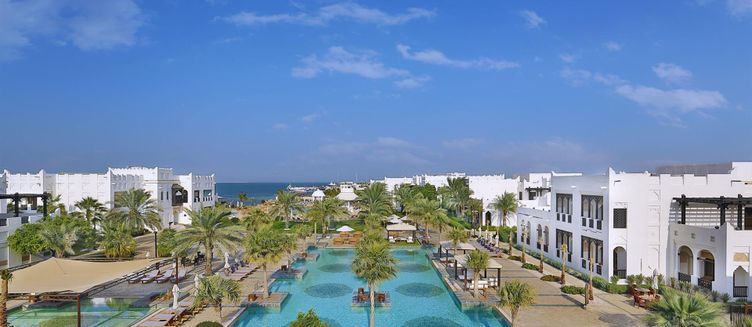 Фото отеля Sharq Village & Spa, a Ritz-Carlton Hotel