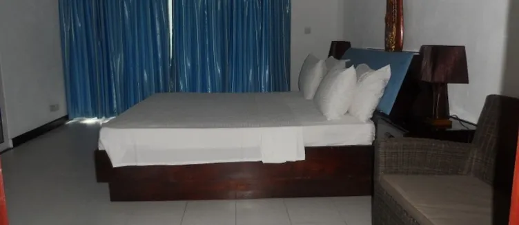 Фото отеля Anse Norwa Self Catering