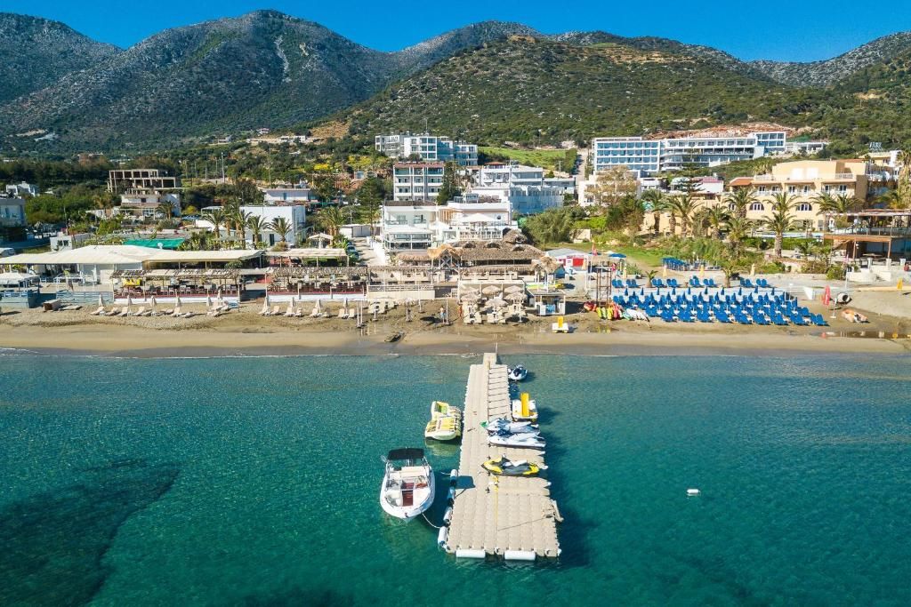 Nostos Beach Boutique Hotel фото 6