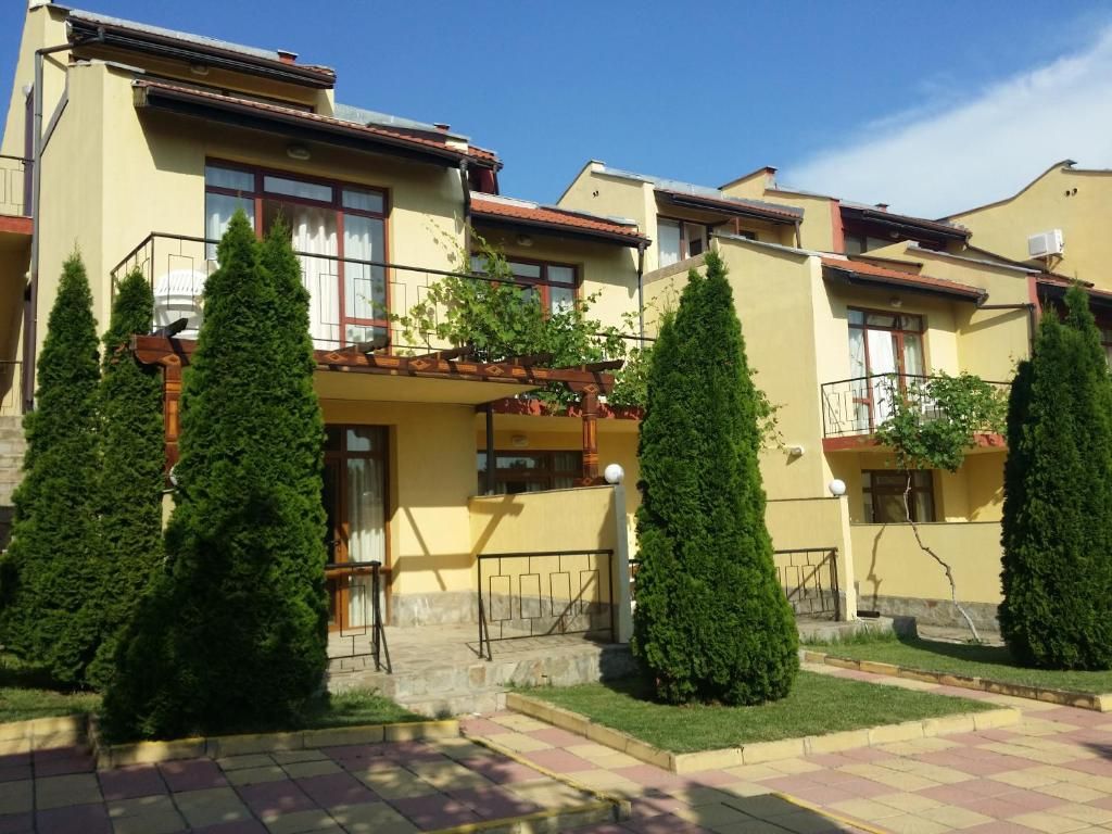 Holiday Village Yalta фото 11