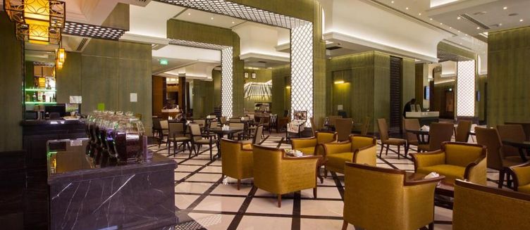 Фото отеля Ayla Grand Hotel