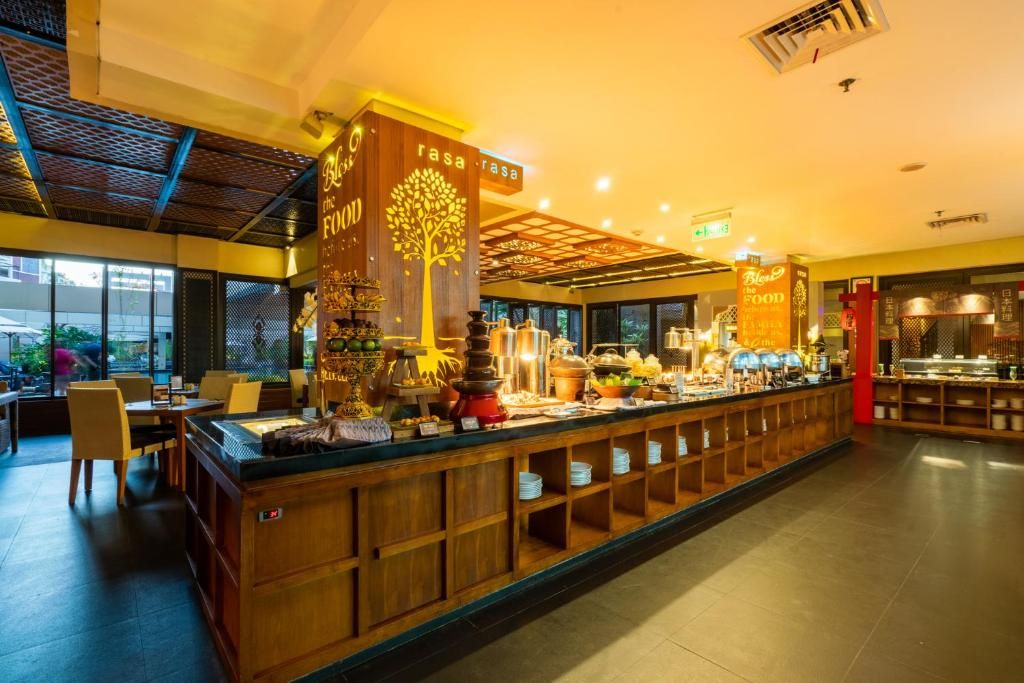 Vouk Hotel & Suites фото 102