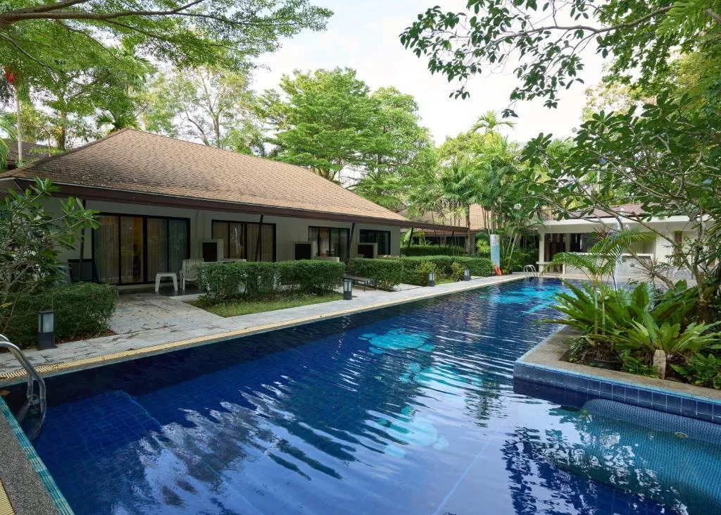 Nai Yang Beach Resort & Spa фото 29