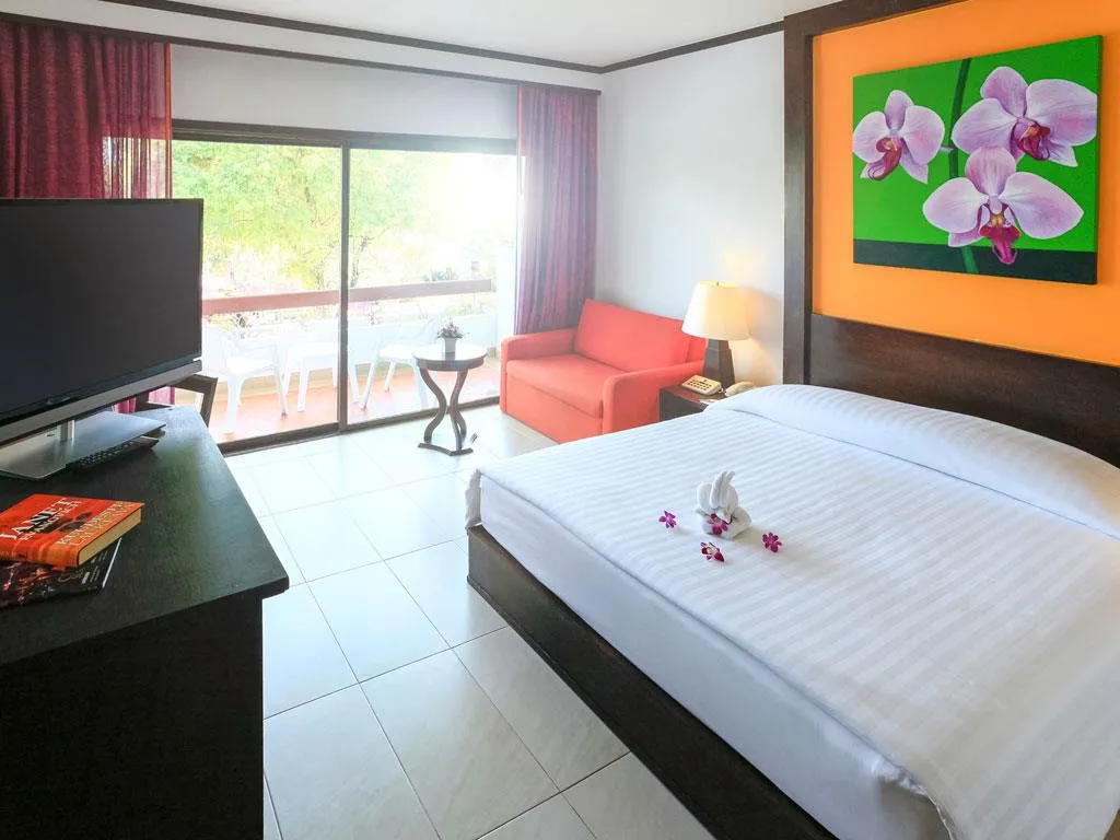 Novotel Rayong Rim Pae Resort фото 5