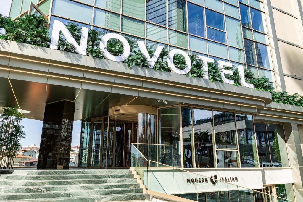 Novotel Istanbul Bomonti фото 1