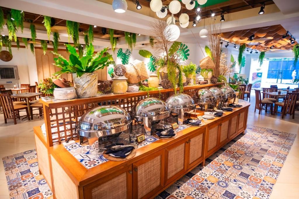 Boracay Tropics Resort Hotel фото 96