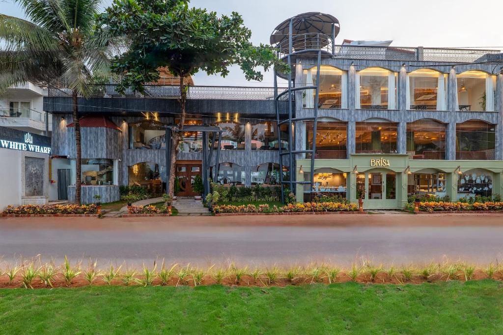 White Wharf Beach Resort фото 22