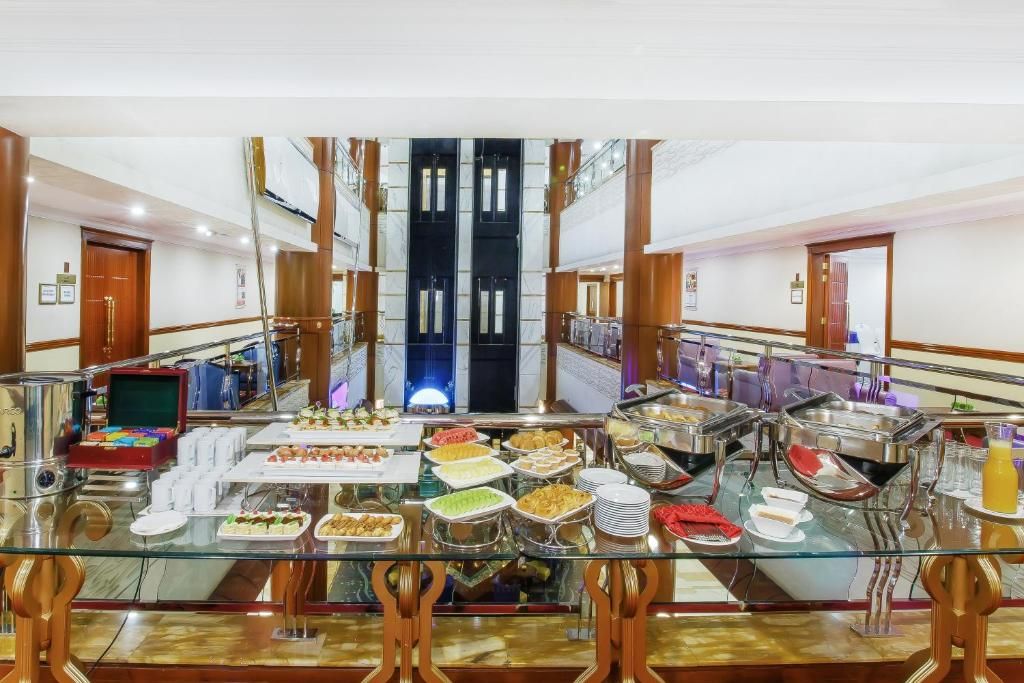 Grand Excelsior Hotel Bur Dubai фото 60