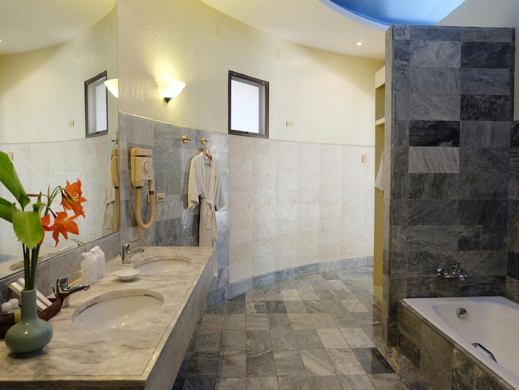 Cordova Reef Village Resort фото 2