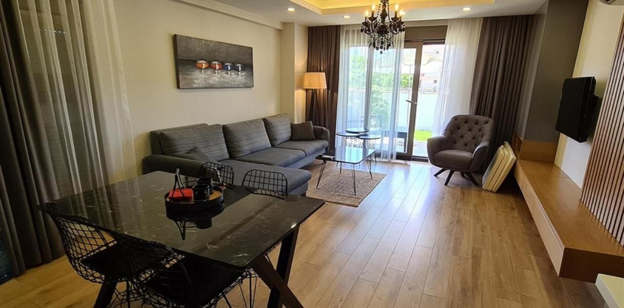 Veranda Beach Suites Boutique фото 5