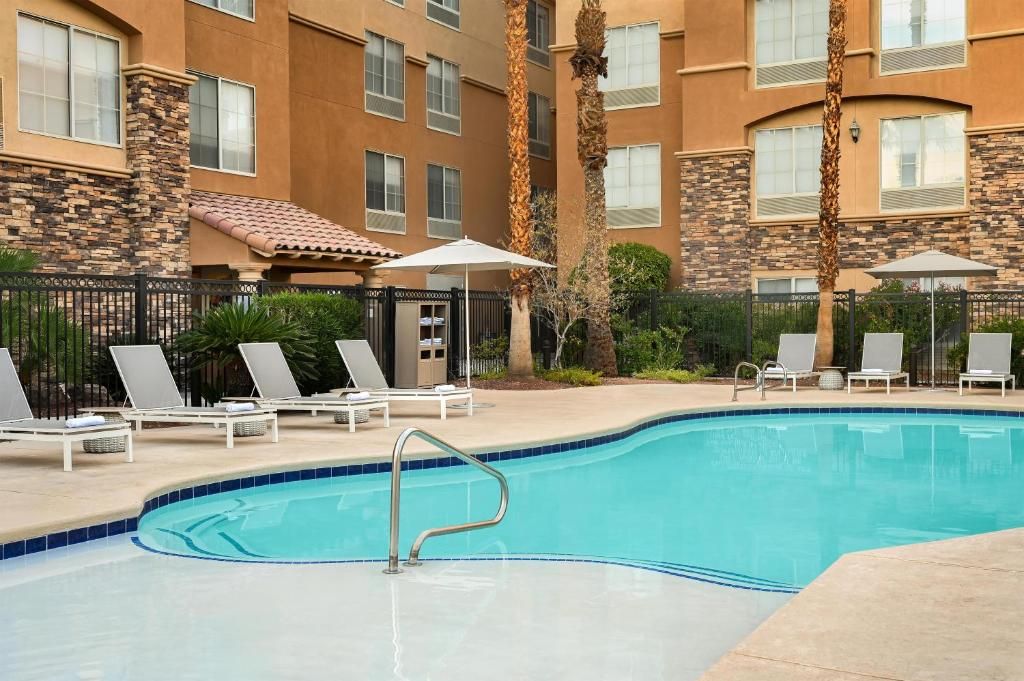 Hilton Garden Inn Las Vegas Strip South фото 57