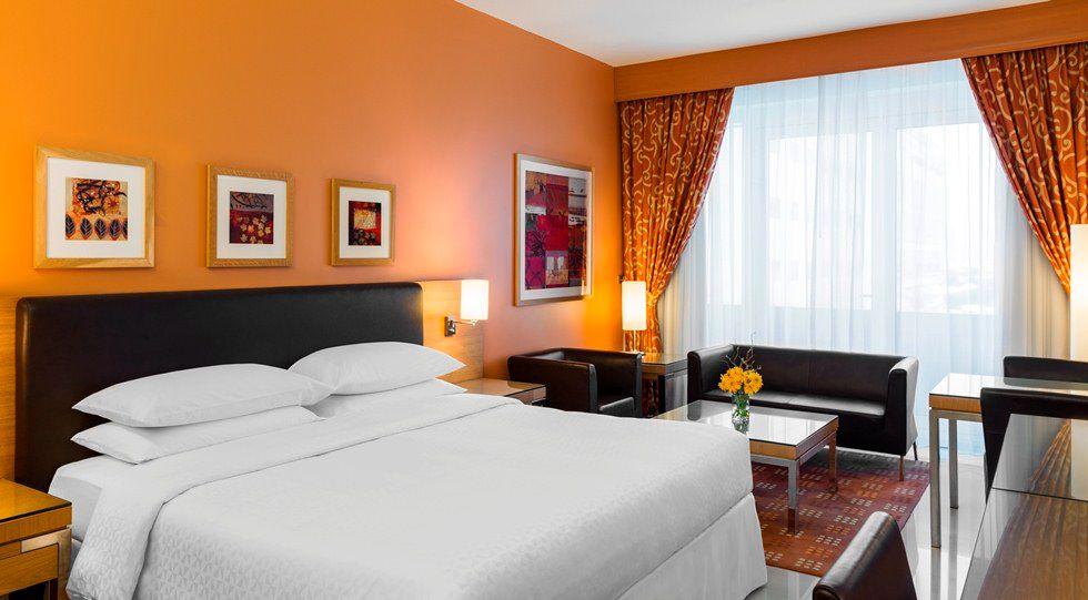 Four Points by Sheraton Downtown Dubai фото 42