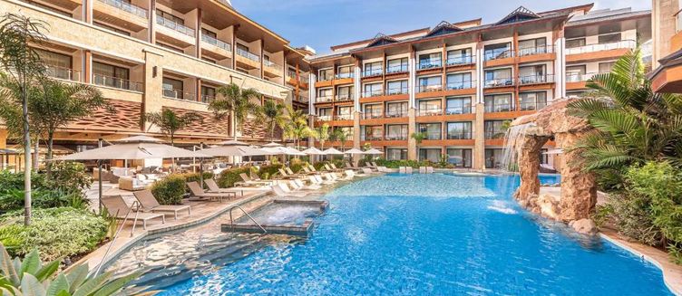 Фото отеля Mandarin Bay Resort & Spa