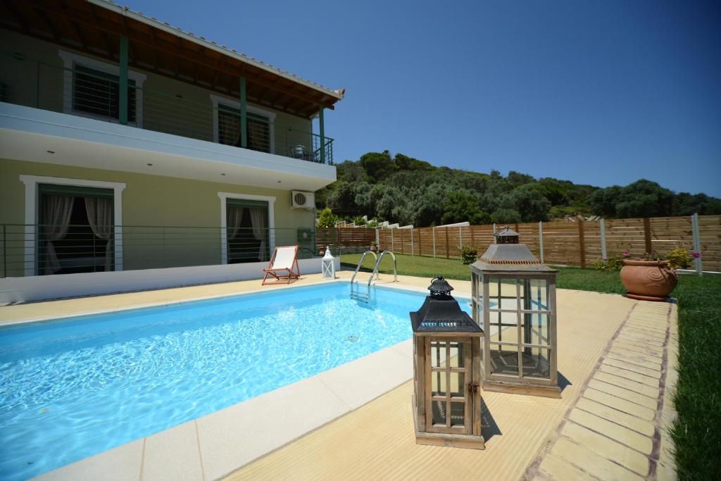 Aselinos Suites фото 3