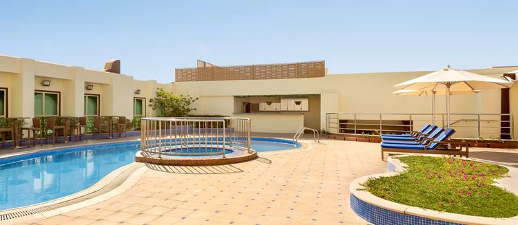 Фото отеля Wyndham Garden Dammam