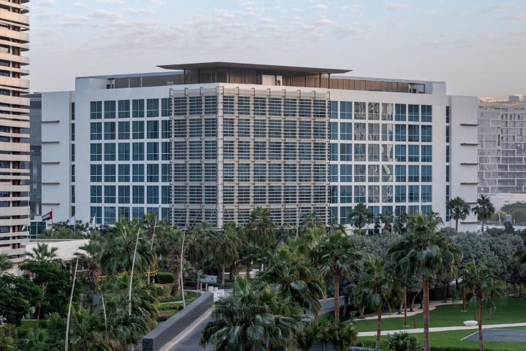 Yas Plaza Circuit фото 45
