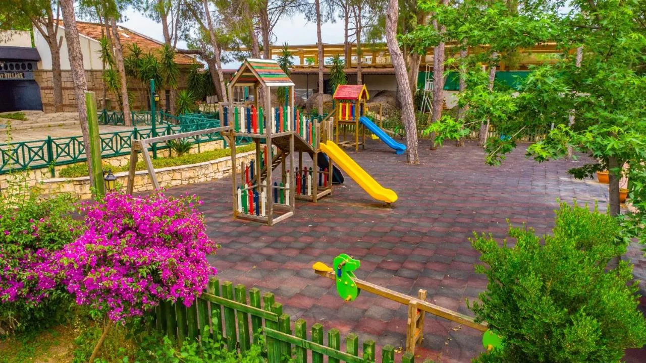 Champion Holiday Village фото 18