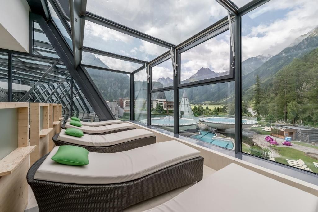 Aqua Dome 4 Sterne Superior Hotel & Tirol Therme Lngenfeld фото 22