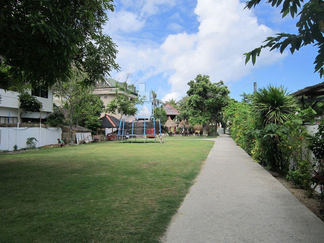 Tonglen Beach Resort фото 42
