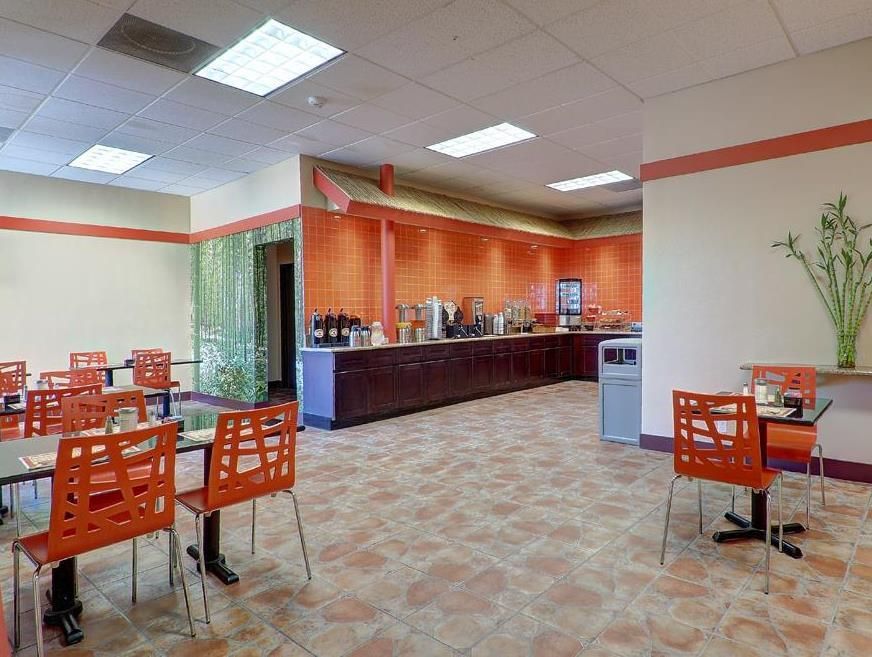 Best Western Plus Dragon Gate Inn фото 22