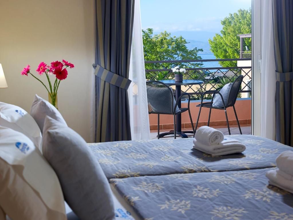 Avantis Suites Hotel фото 13