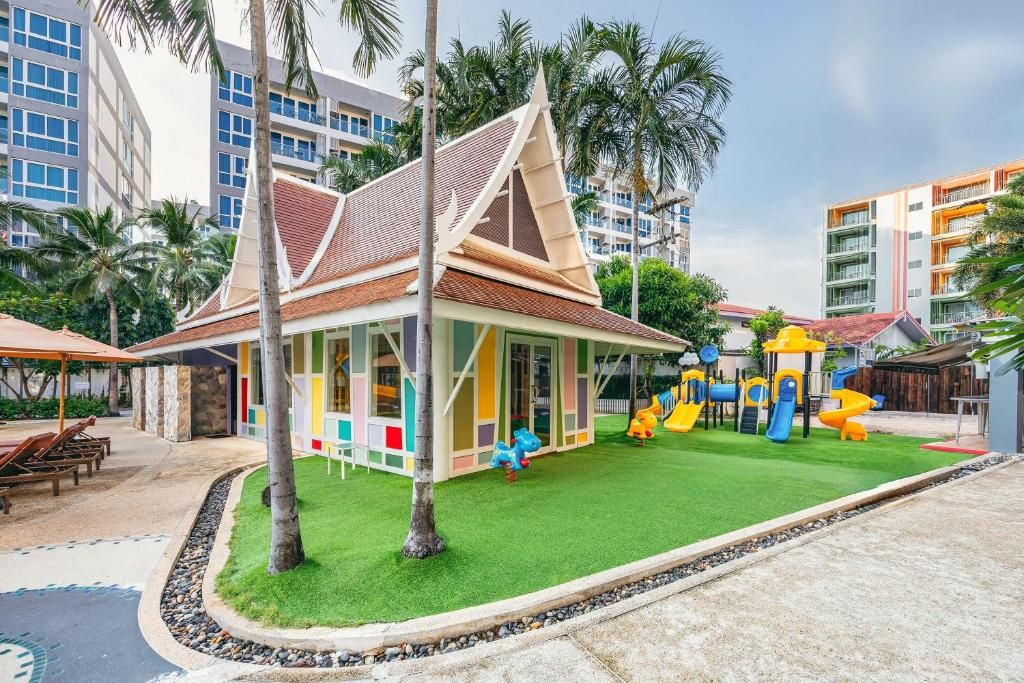Heeton Concept Hotel Pattaya фото 72