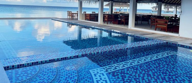 Фото отеля Cocogiri Island Resort