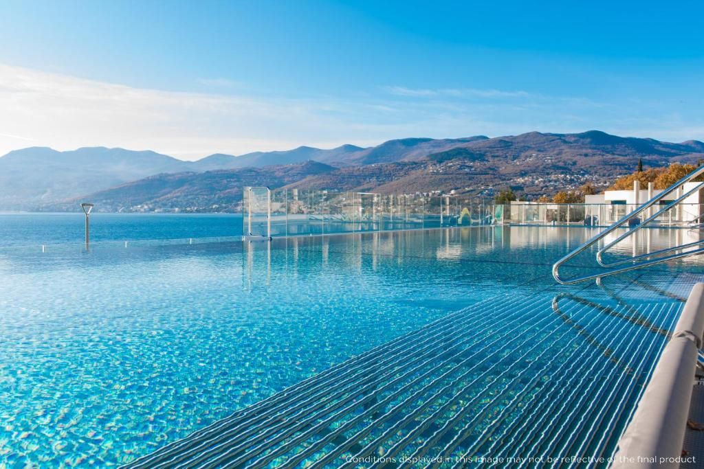 Гостиничный комплекс «Hilton Rijeka Costabella Beach Resort & Spa» фото 5