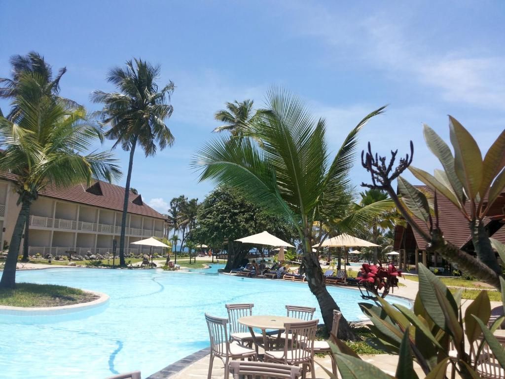 Amani Tiwi Beach Resort фото 27