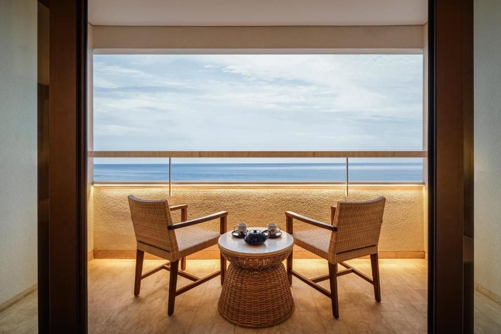 Bali Beach Hotel фото 44
