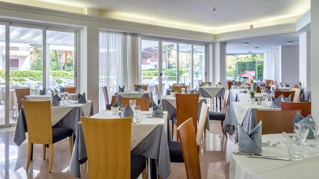 Hotel Smeraldo Lignano фото 19