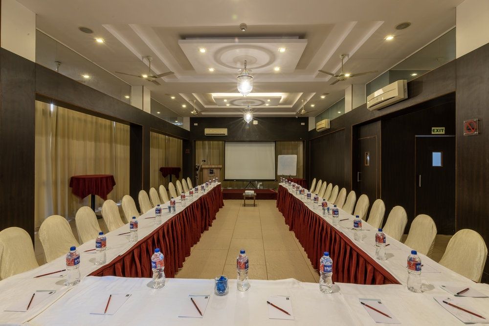 Clarion Hotel Ocean Palms Goa фото 39
